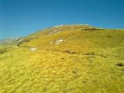 17 Di qua si va verso la cima del Bregagno